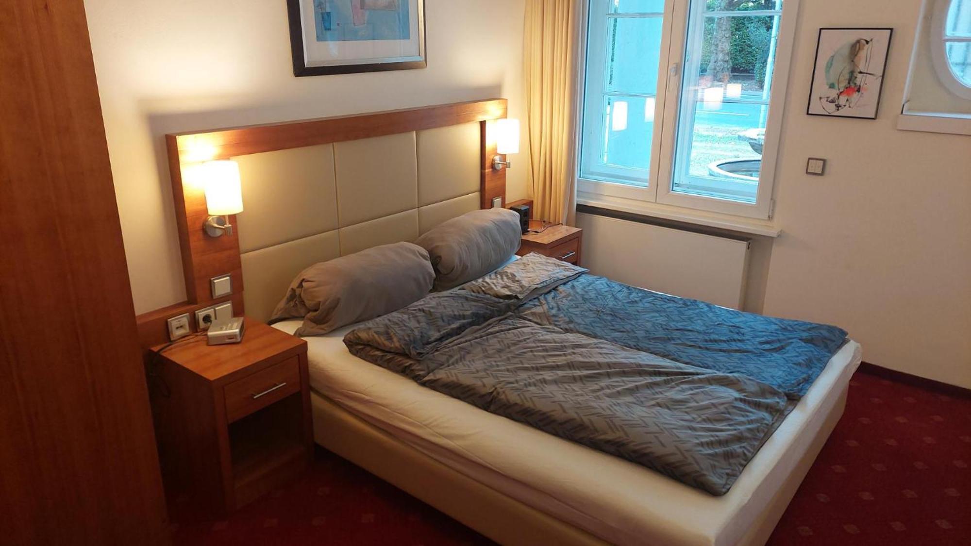 Die Villa, Zimmer 26, Dz Leverkusen Bagian luar foto